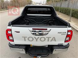 تويوتا هايلوكس